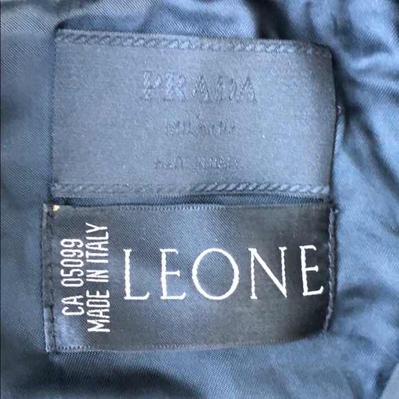 Men’s Prada black jacket - Picture 2 of 5